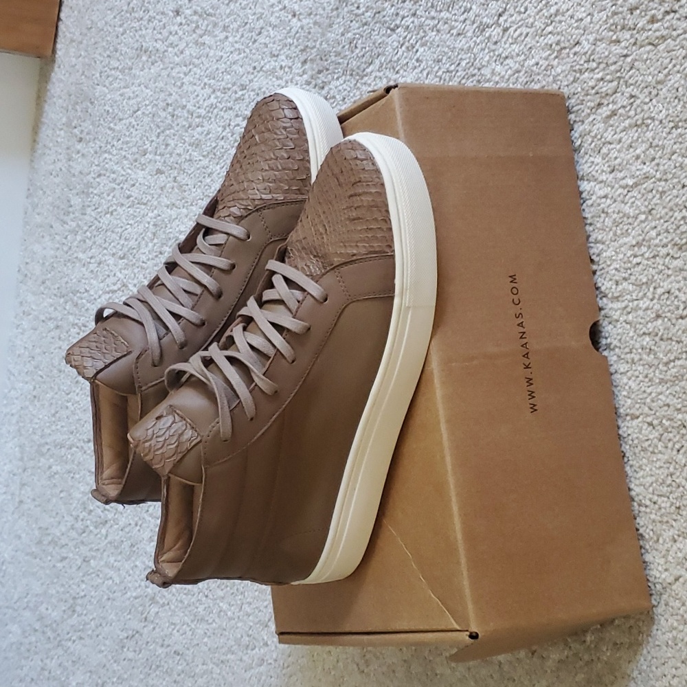 Kaanas Alcala High-top Sneakers Size 9